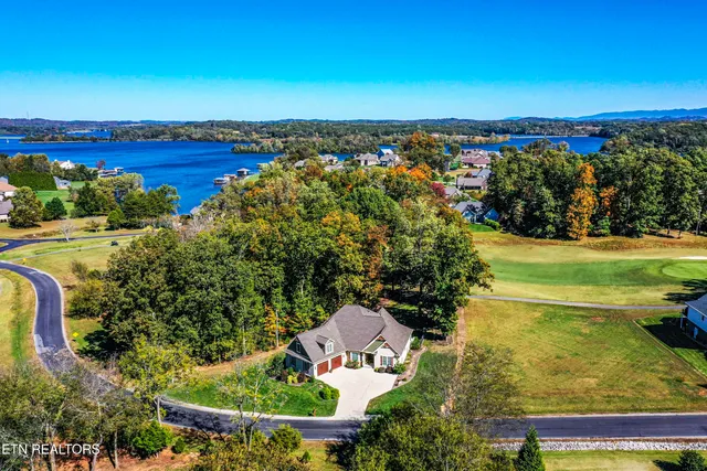 $765,000 | 823 Kahite Trail, Vonore, TN 37885