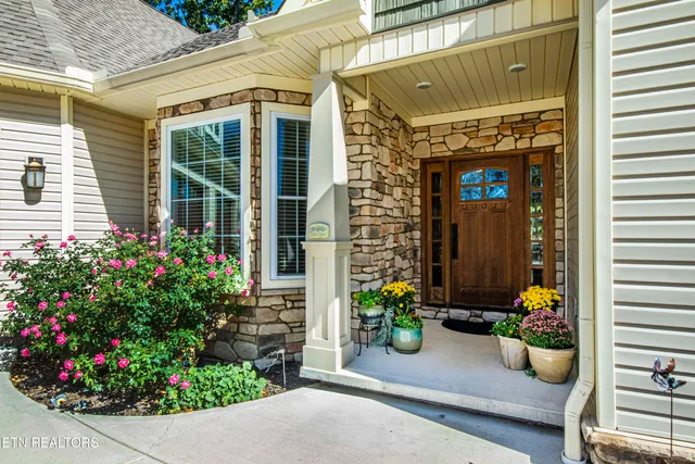 $765,000 | 823 Kahite Trail, Vonore, TN 37885