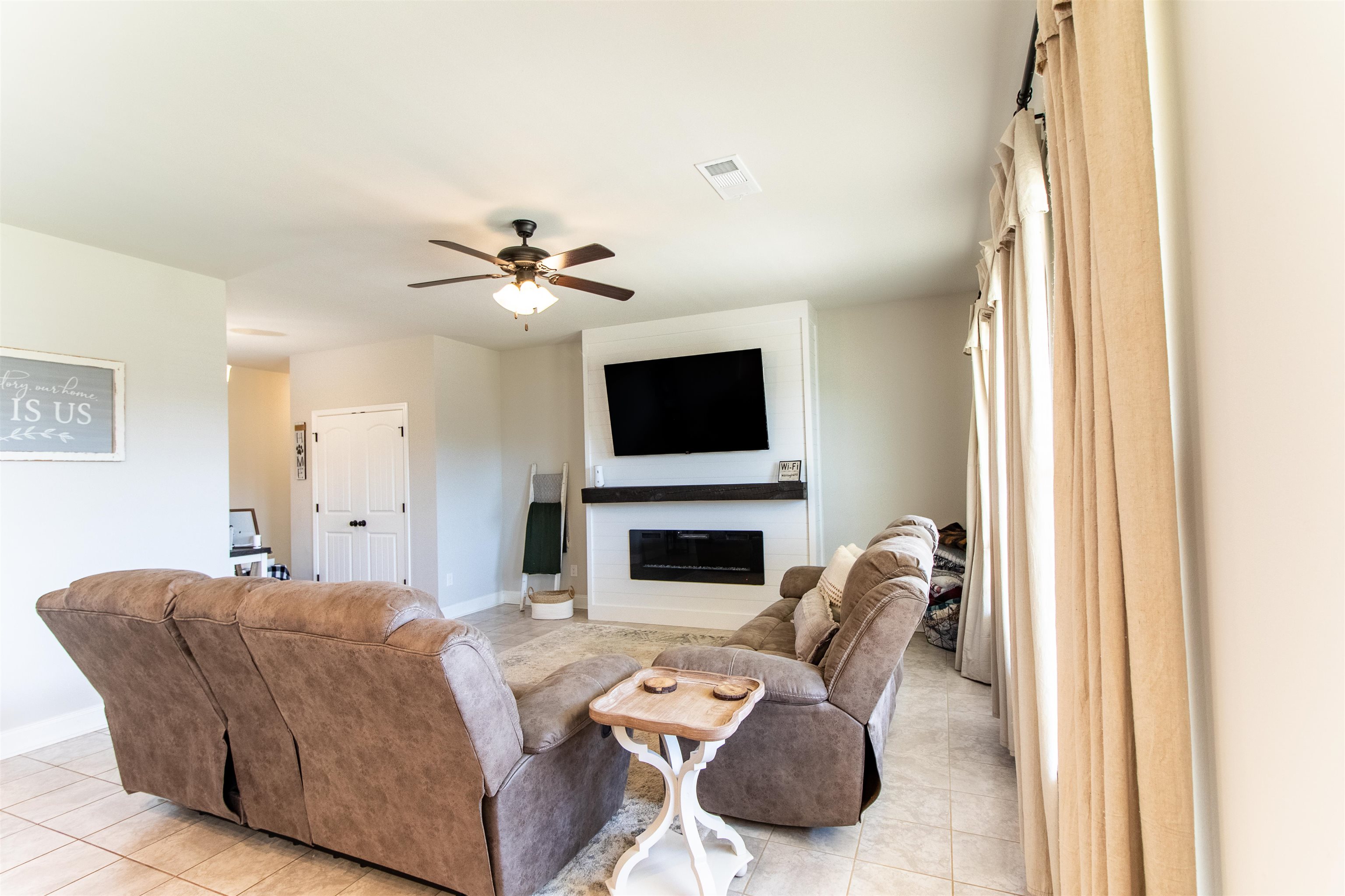 21133 Cabernet Lane Silverhill, AL 36576 - Photo 11 of 36