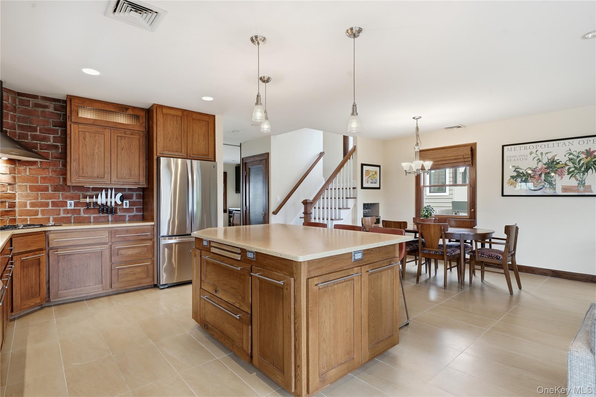 2544 Riverside Avenue Seaford, NY 11783 - Photo 16 of 50