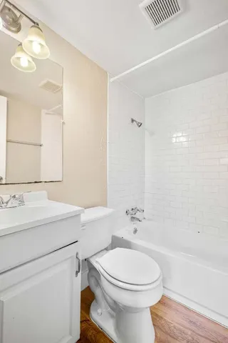 $695 | 903 Springdale Road, Unit E, Austin, TX 78702