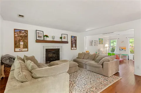 $475,000 | 314 Devon Court, Woodstock, GA 30188