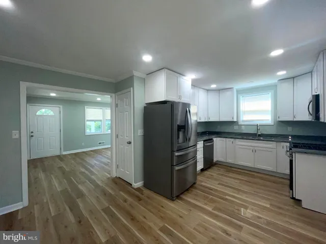 $324,900 | 3801 Parkside Drive, Baltimore, MD 21206