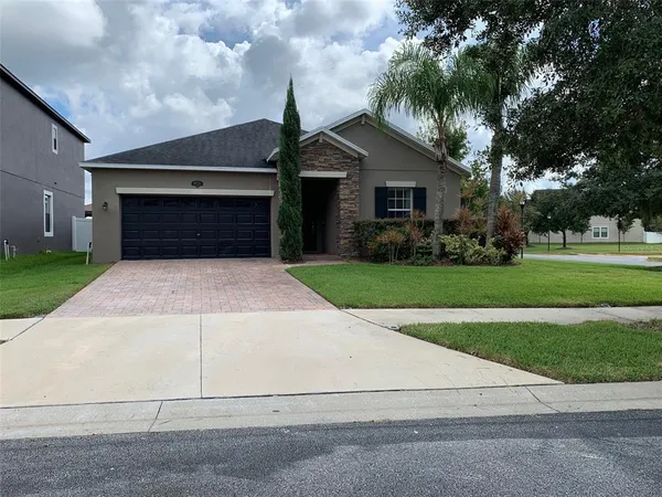 $2,600 | 19335 Paddock View Drive, Tampa, FL 33647