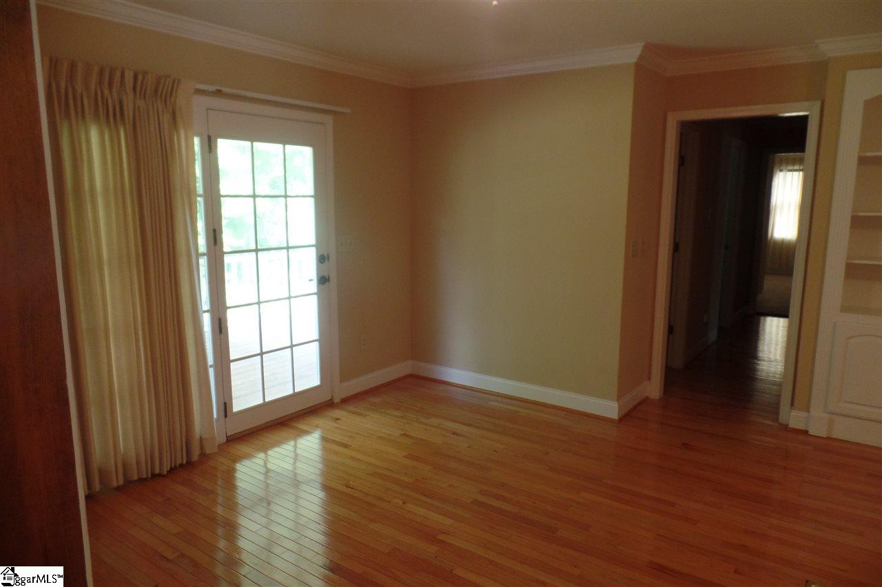 1005 Colleton Court Easley, SC 29642 - Photo 7 of 31 Gallery Image 7