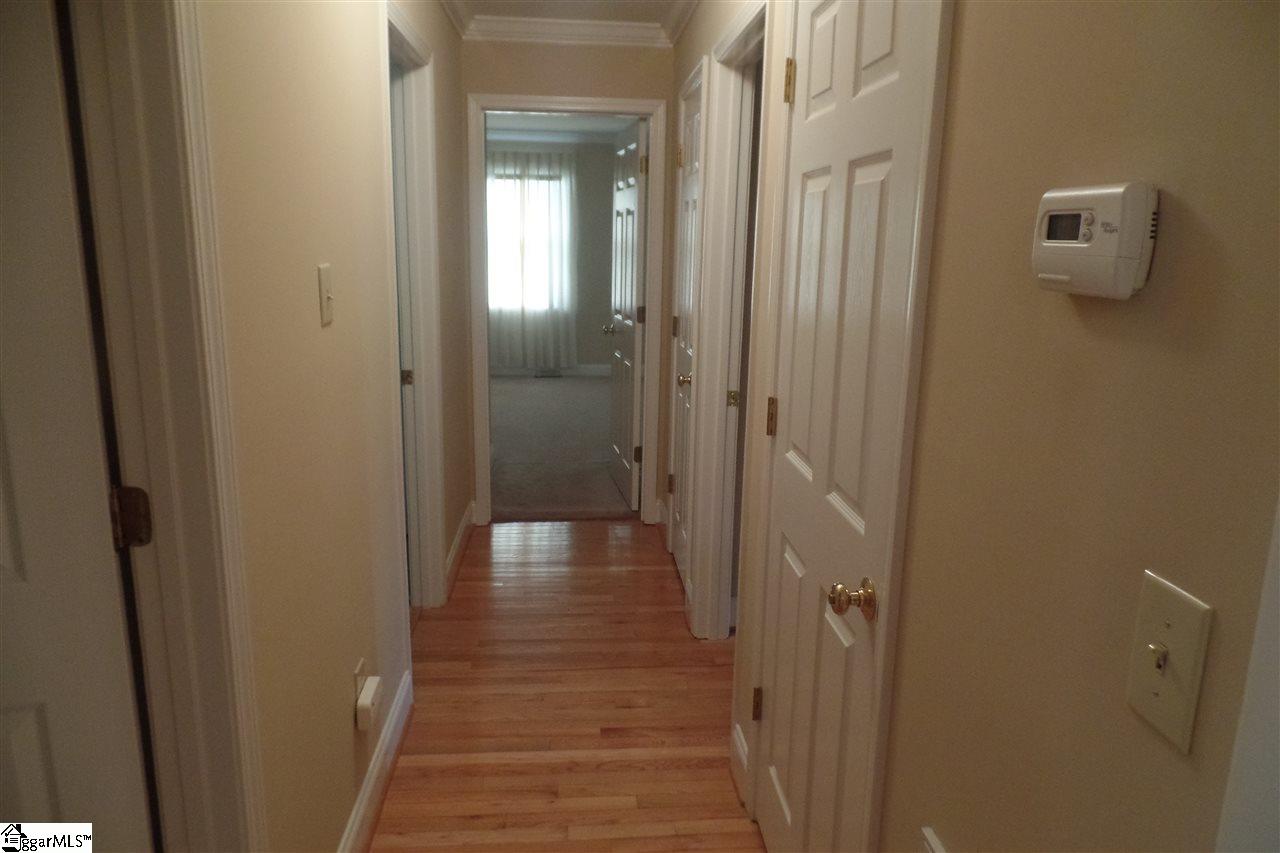 1005 Colleton Court Easley, SC 29642 - Photo 9 of 31 Gallery Image 9