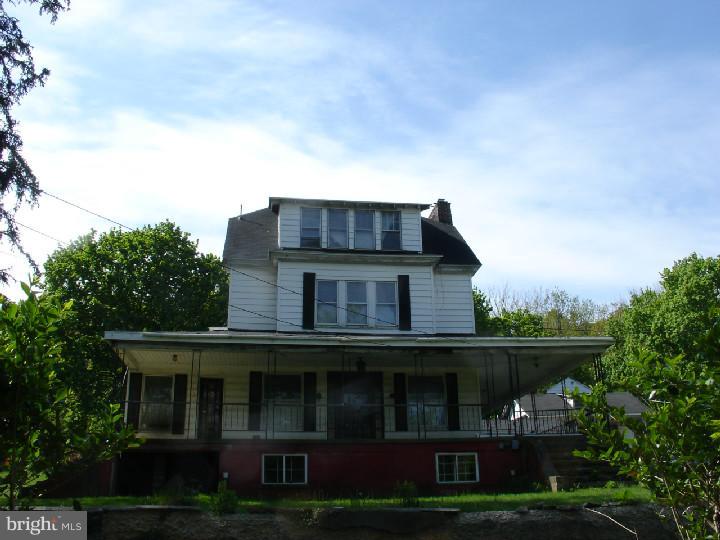 400 Spring Valley Road Reading, PA 19605 - Photo 1 of 16
