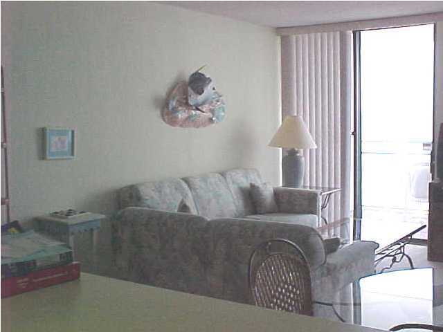 381 Santa Rosa Boulevard, Unit W515 Fort Walton Beach, FL 32548 - Photo 3 of 10 a living room with furniture and a window
