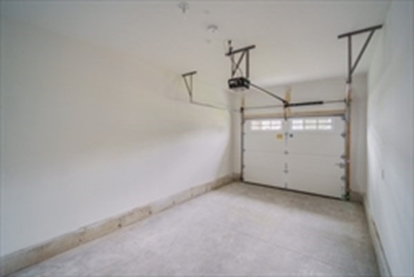 16 Ivan Springfield, MA 01104 - Photo 18 of 27 a view of a room with an empty space