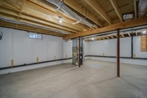 16 Ivan Springfield, MA 01104 - Photo 22 of 27 a view of empty room