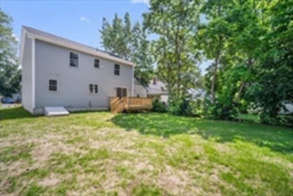 16 Ivan Springfield, MA 01104 - Photo 26 of 27 a house view with a backyard space