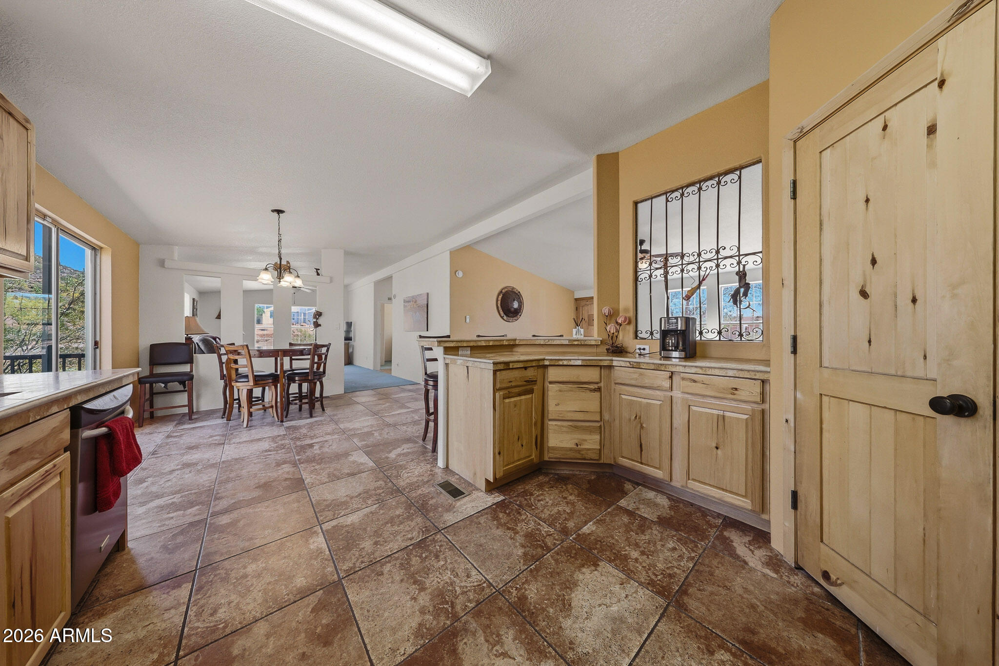 636 West Saddle Butte Street Apache Junction, AZ 85120 - Photo 16 of 74 B (10)