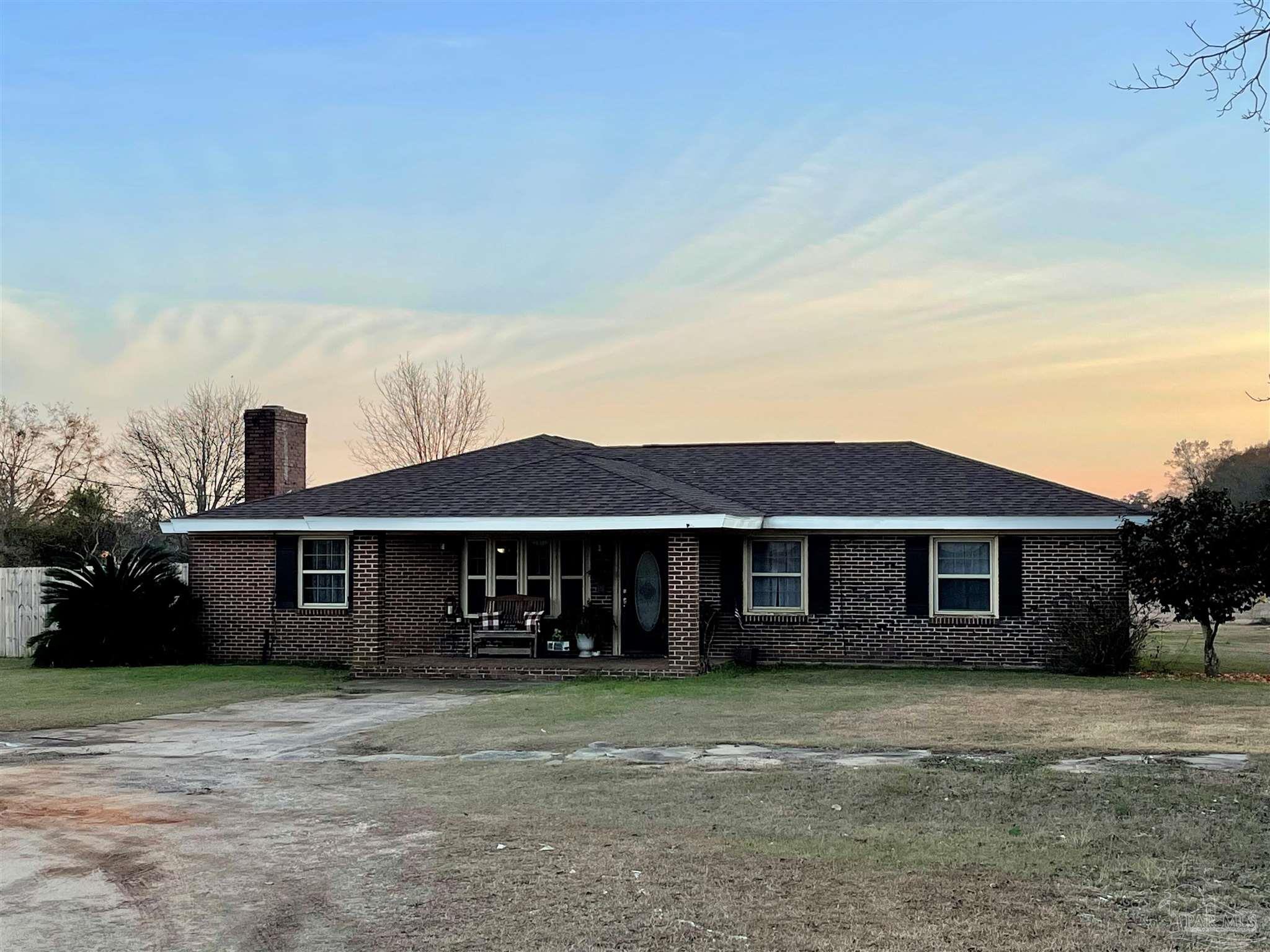 3903 Nowling Road Jay, FL 32565 - Photo 1 of 30 Gallery Image 1