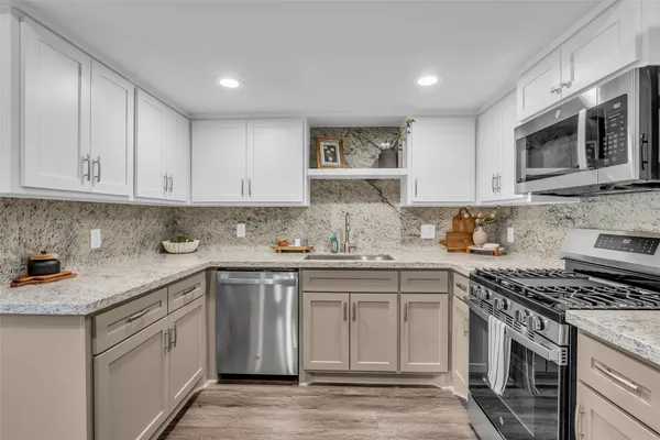 $442,000 | 1810 North Red Cedar Circle, The Woodlands, TX 77380