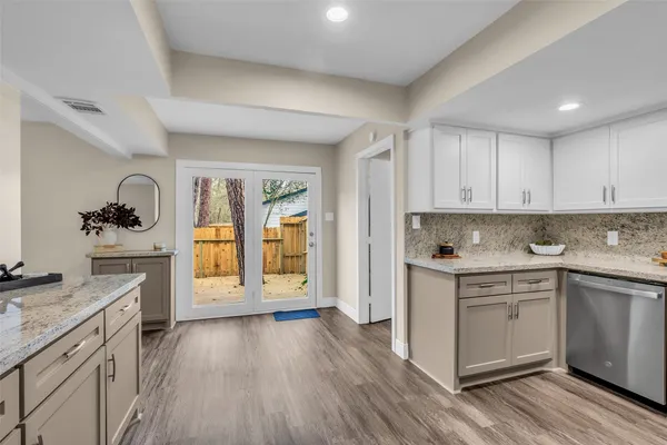 $442,000 | 1810 North Red Cedar Circle, The Woodlands, TX 77380