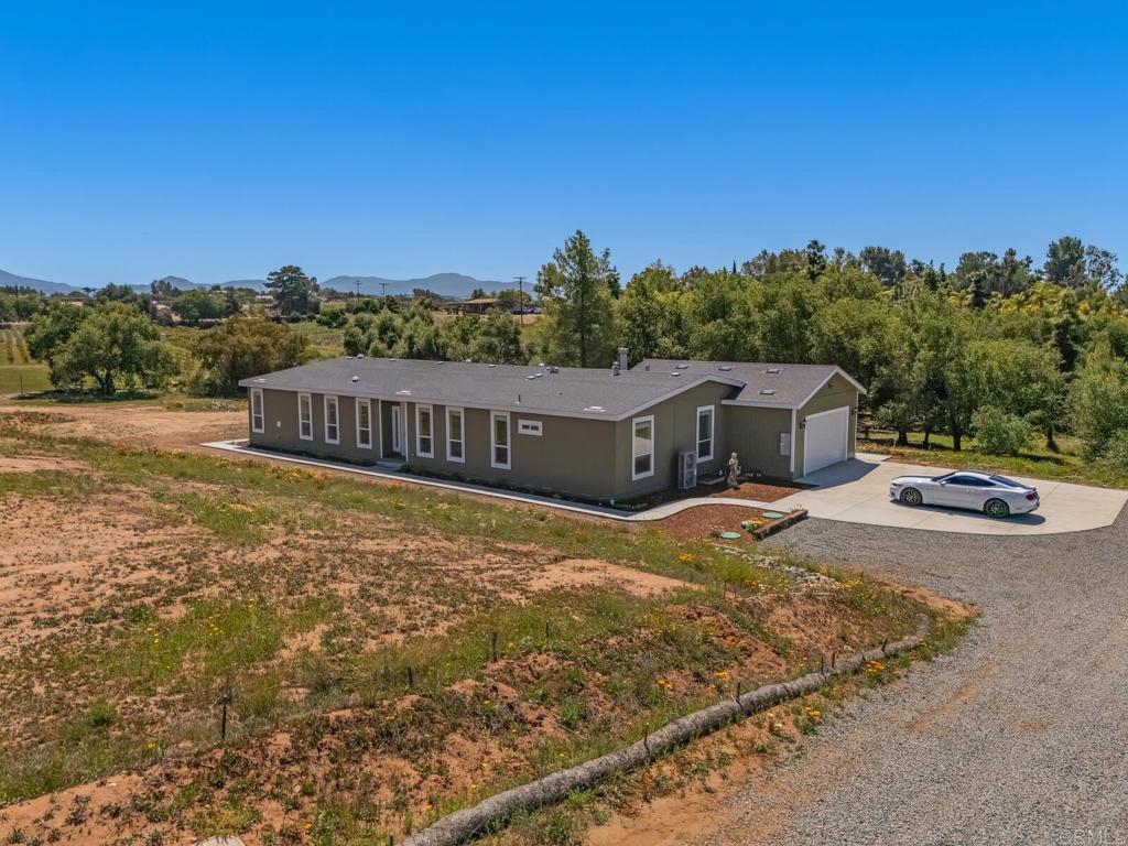 14053 McNally Road Valley Center, CA 92082 - Photo 25 of 51