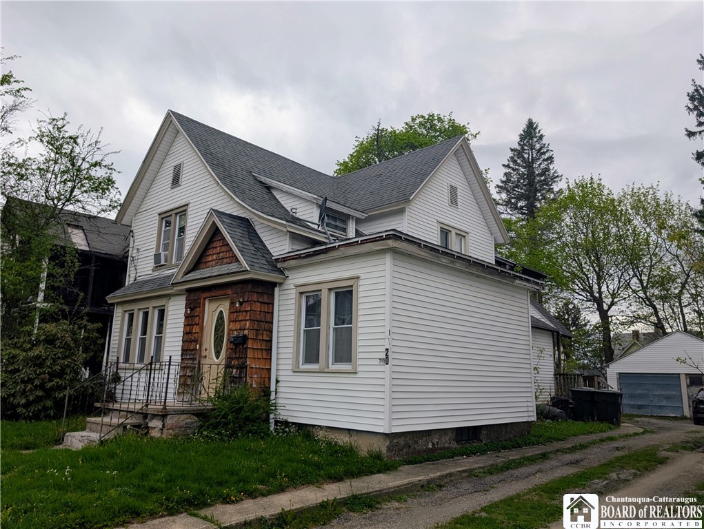 20 Crown Street Jamestown, NY 14701 - Photo 2 of 3