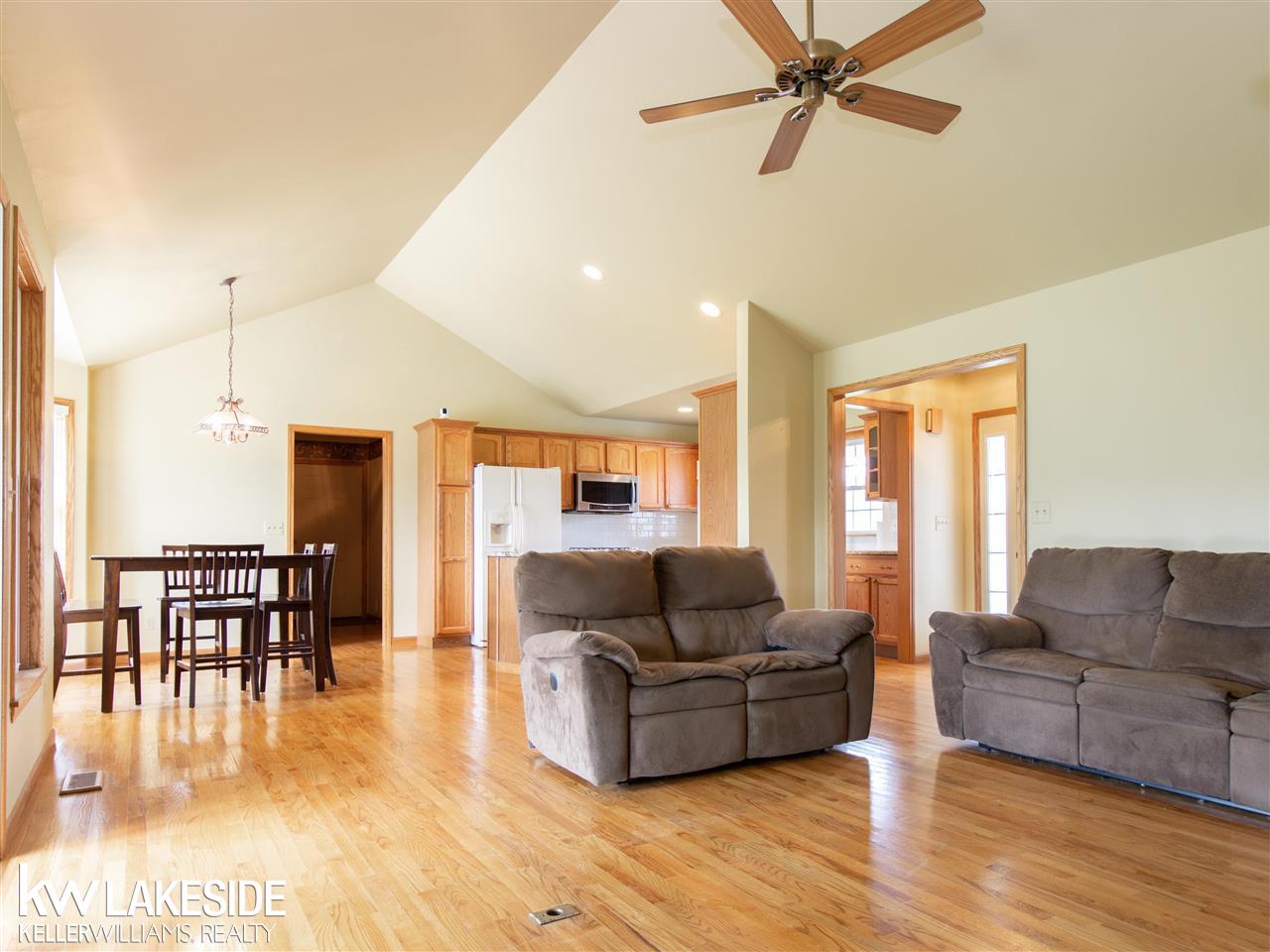 1490 Palms Road Columbus, MI 48063 - Photo 5 of 20