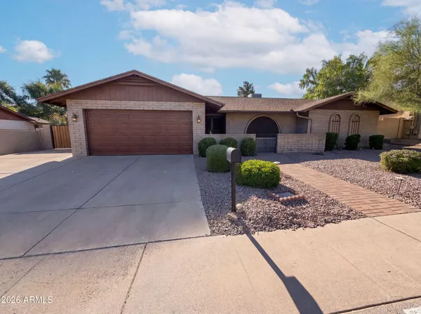 $625,000 | 16207 North 11th Place, Phoenix, AZ 85022