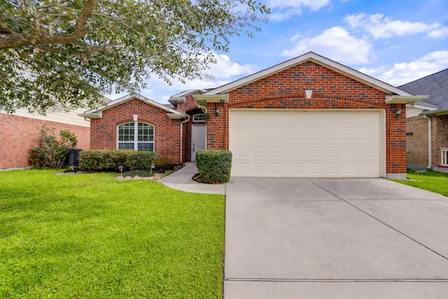 $2,200 | 16718 Mackenzie Mesa Drive, Spring, TX 77379