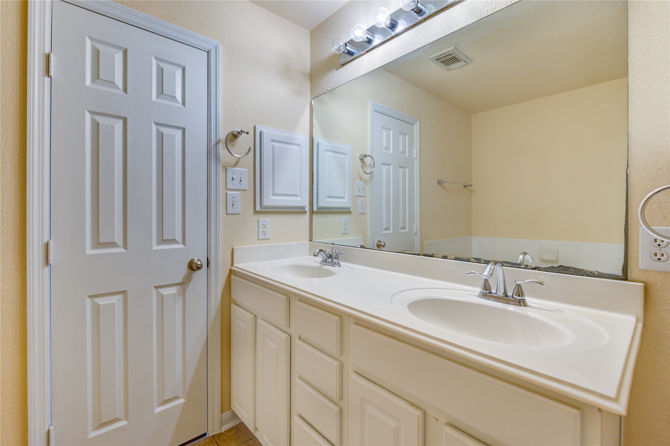 16718 Mackenzie Mesa Drive Spring, TX 77379 - Photo 31 of 50