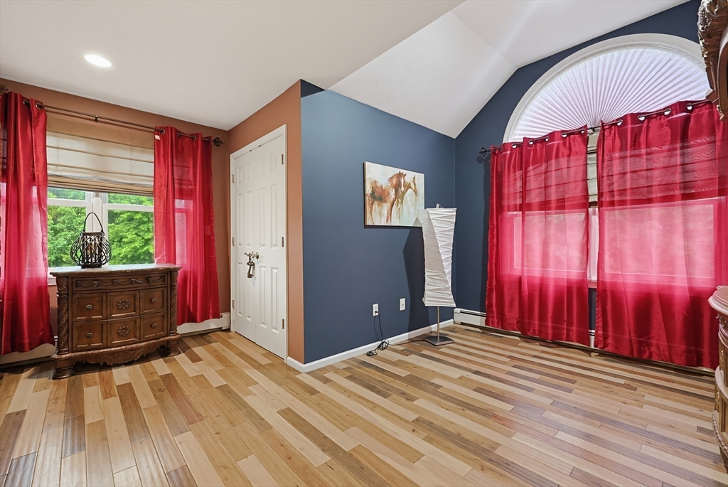 24 Rhodes Street Plainville, MA 02762 - Photo 22 of 42