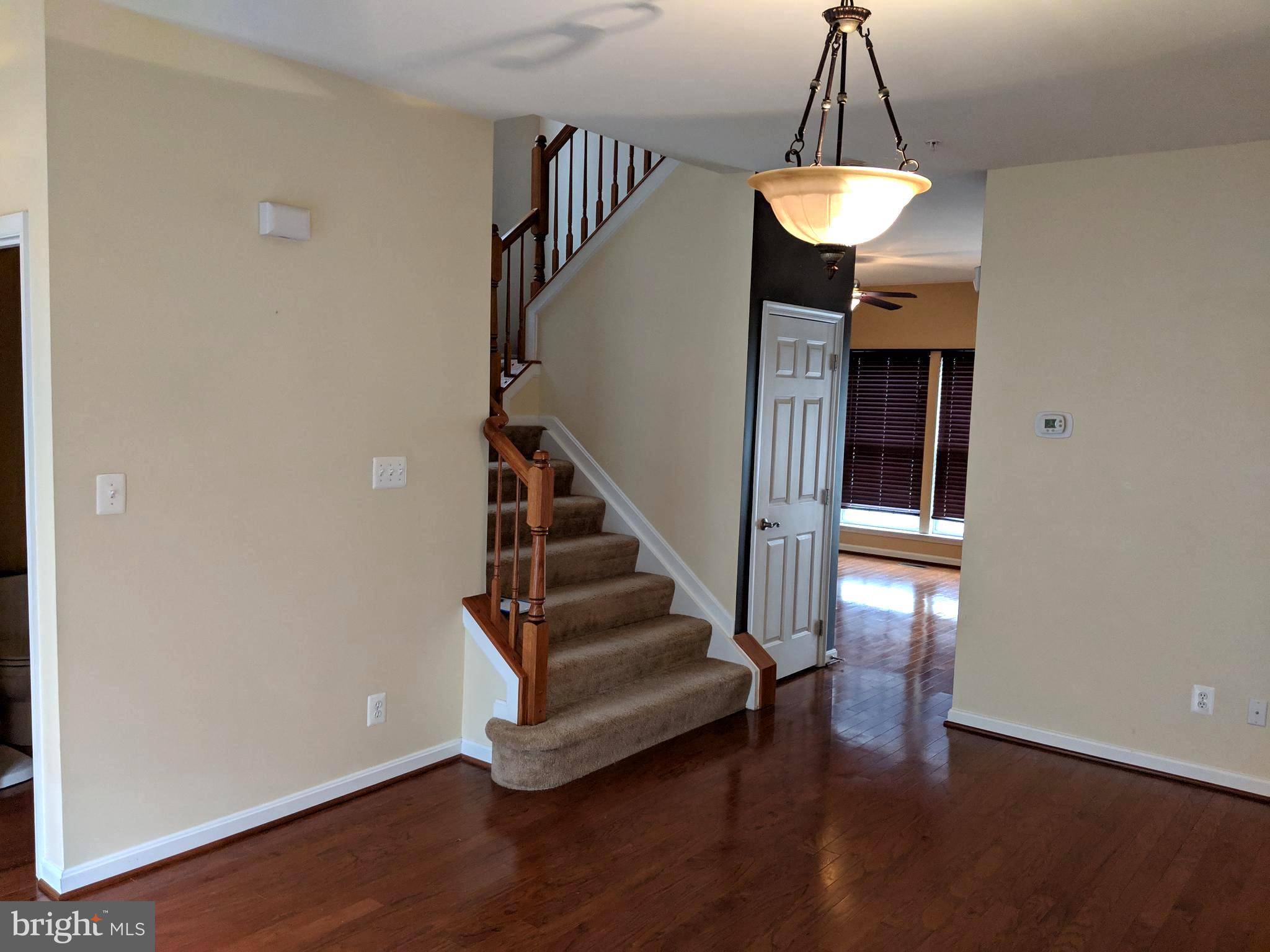 1807 Waltman Road Edgewood, MD 21040 - Photo 3 of 23 Living room
