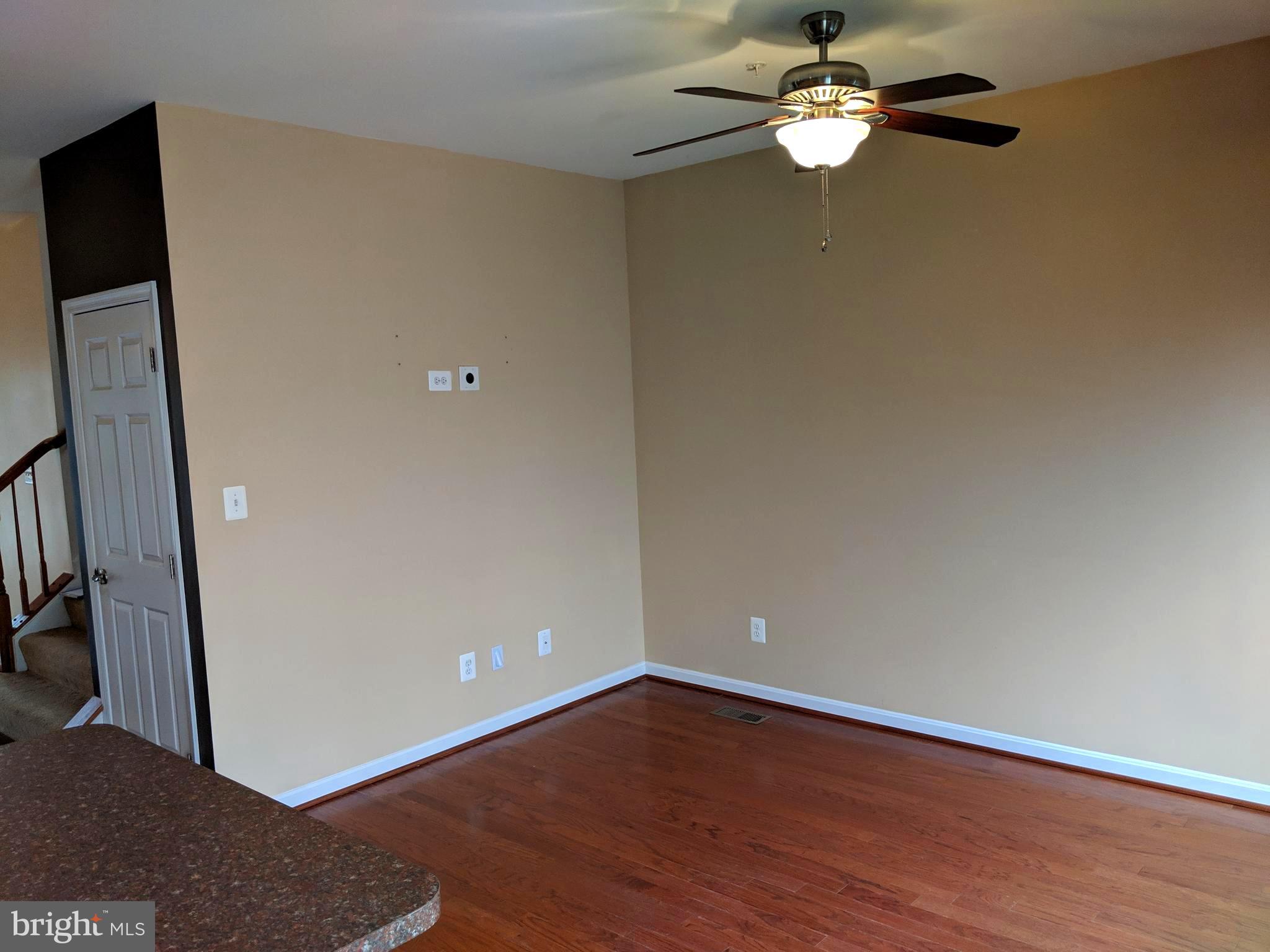 1807 Waltman Road Edgewood, MD 21040 - Photo 7 of 23 Dining area