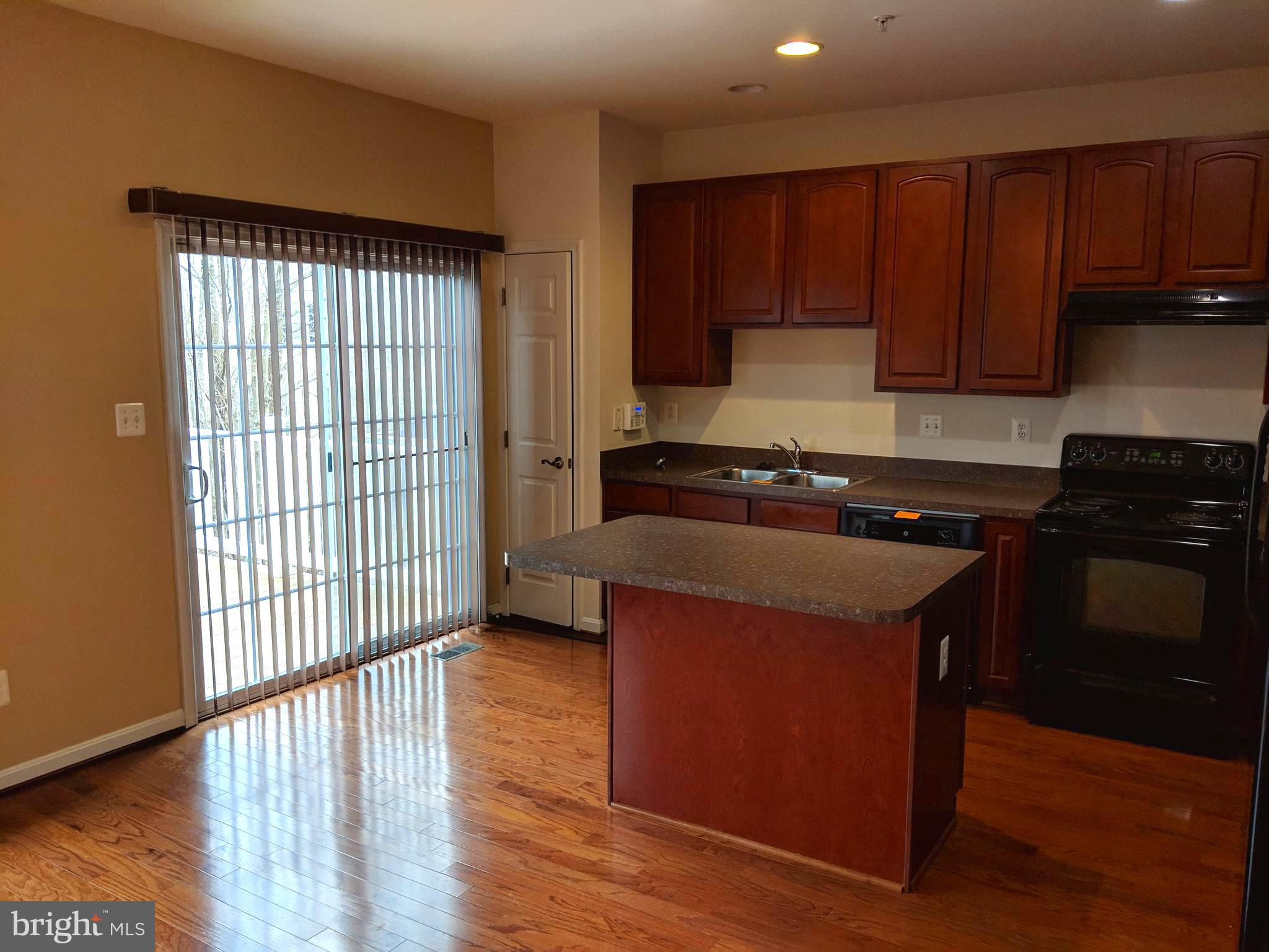 1807 Waltman Road Edgewood, MD 21040 - Photo 9 of 23 Kitchen