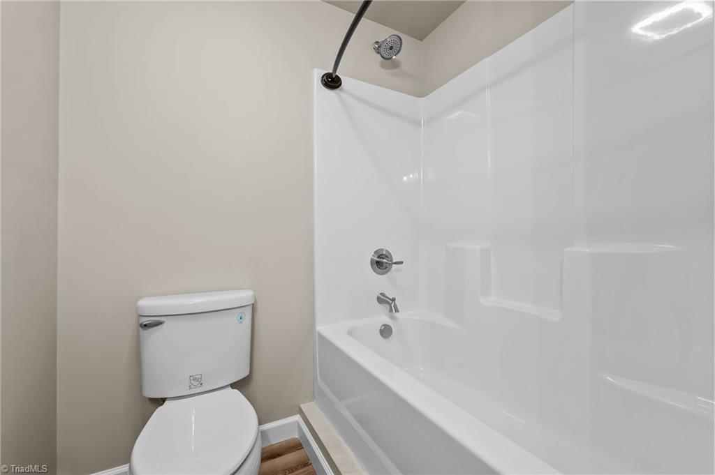 4100 Presbyterian Road Greensboro, NC 27406 - Photo 31 of 40 Basement Full Bath