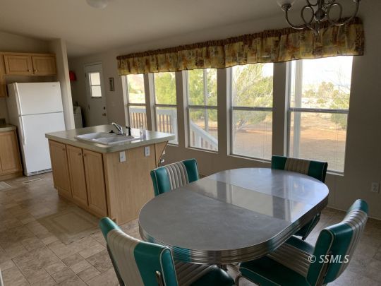 4064 Brooks Road Weldon, CA 93283 - Photo 4 of 33