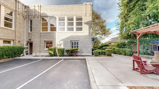 $749,000 | 331 Keller Street, Unit 11, Petaluma, CA 94952