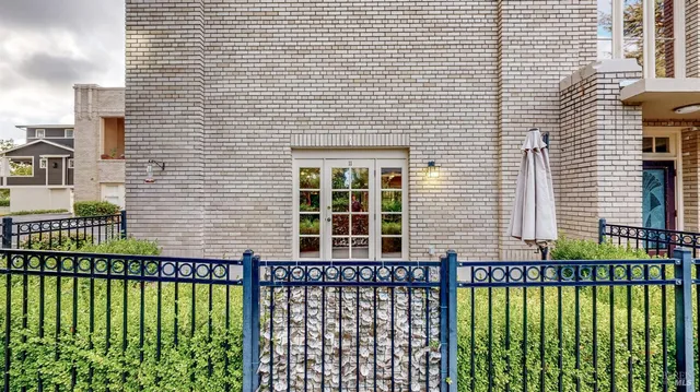 $749,000 | 331 Keller Street, Unit 11, Petaluma, CA 94952