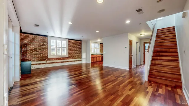 $749,000 | 331 Keller Street, Unit 11, Petaluma, CA 94952