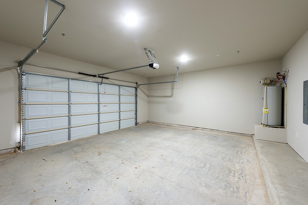 1724 Partnership Way, Unit 2102 Katy, TX 77449 - Photo 29 of 33 a view of garage