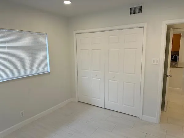 $1,650 | 7605 Northwest 5th Court, Unit 208, Margate, FL 33063