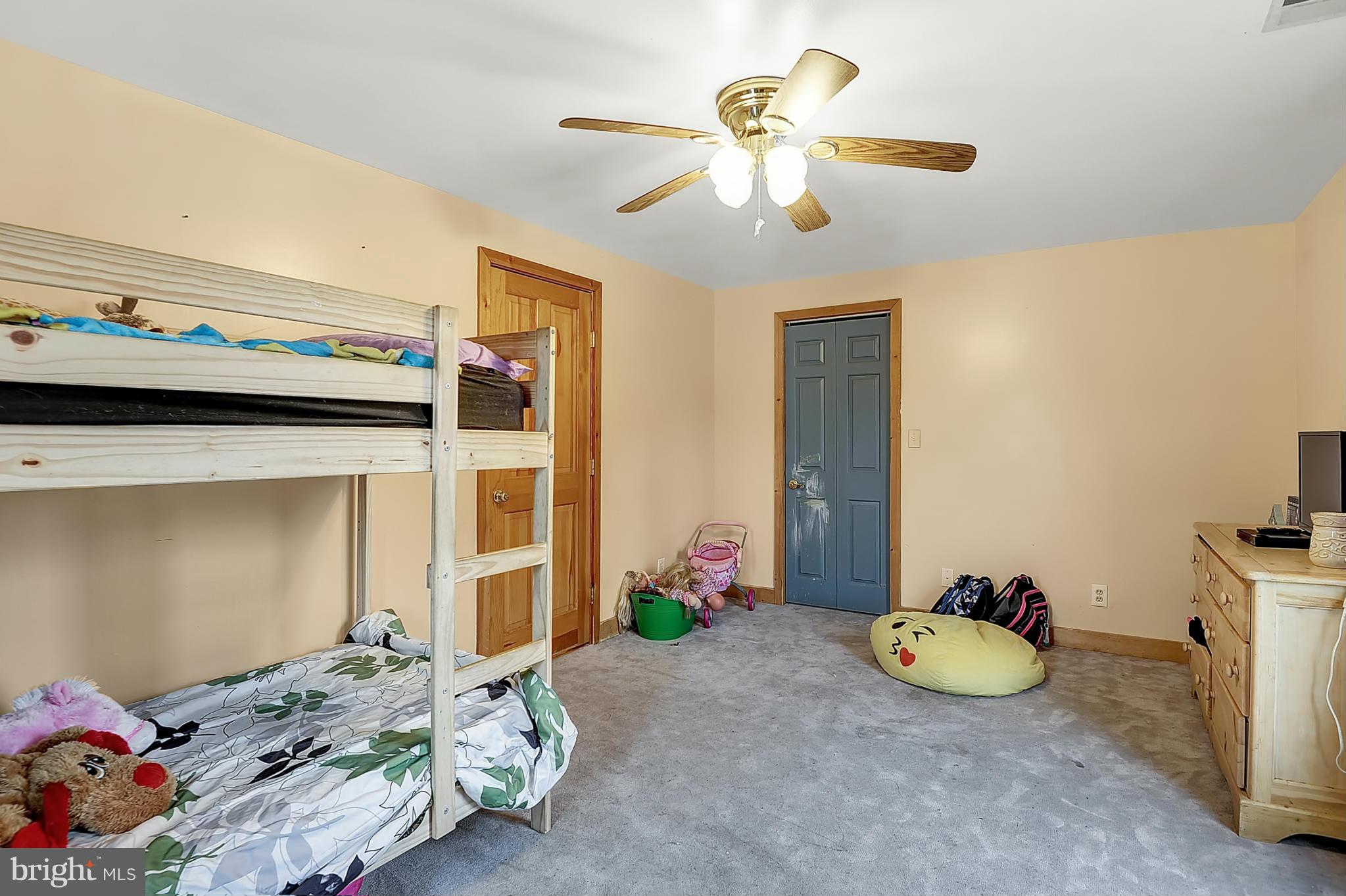 921 Sue Grove Road Baltimore, MD 21221 - Photo 22 of 28 Third Bedroom