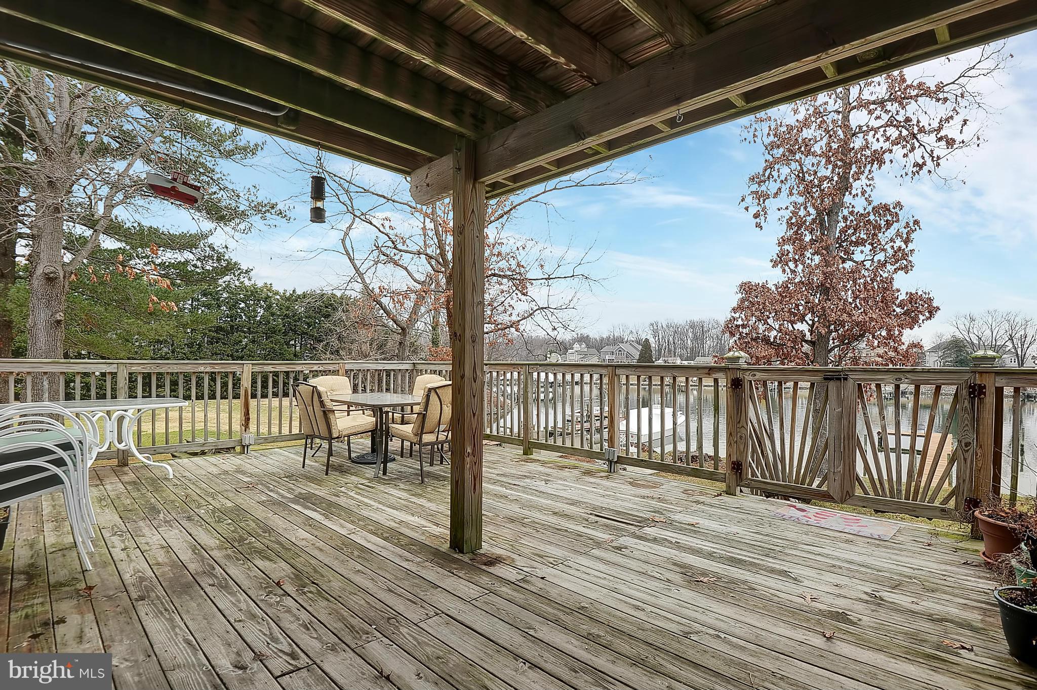 921 Sue Grove Road Baltimore, MD 21221 - Photo 26 of 28 Lower Deck