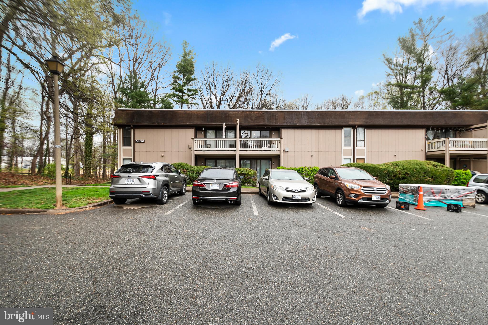 5806 Royal Ridge Drive, Unit F Springfield, VA 22152 - Photo 2 of 25