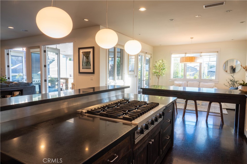 562 24th Place Hermosa Beach, CA 90254 - Photo 17 of 75