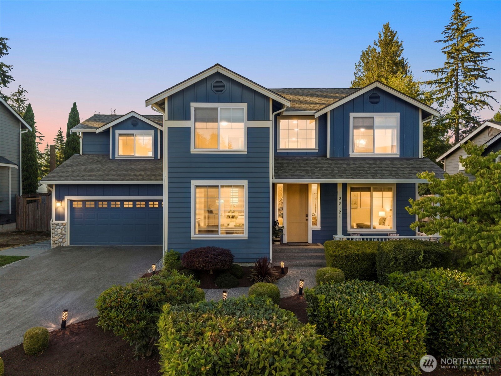20121 Bartlett Road Bothell, WA 98012 - Photo 2 of 36