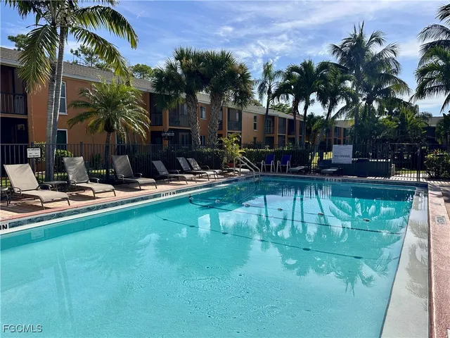 $1,500 | 12650 Kenwood Lane, Unit A, Fort Myers, FL 33907