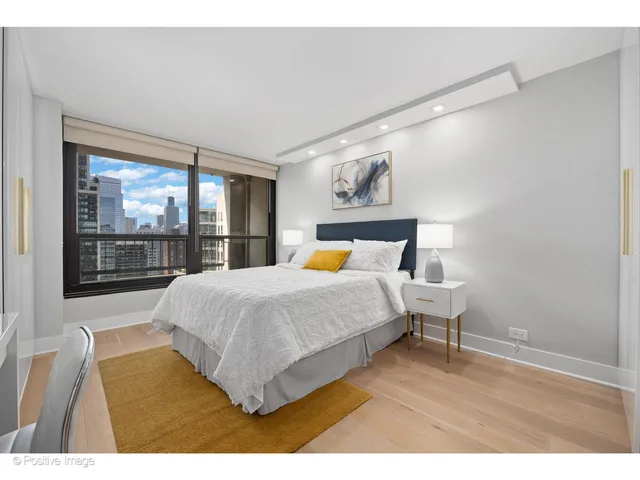 $429,900 | 1030 North State Street, Unit 21K, Chicago, IL 60610