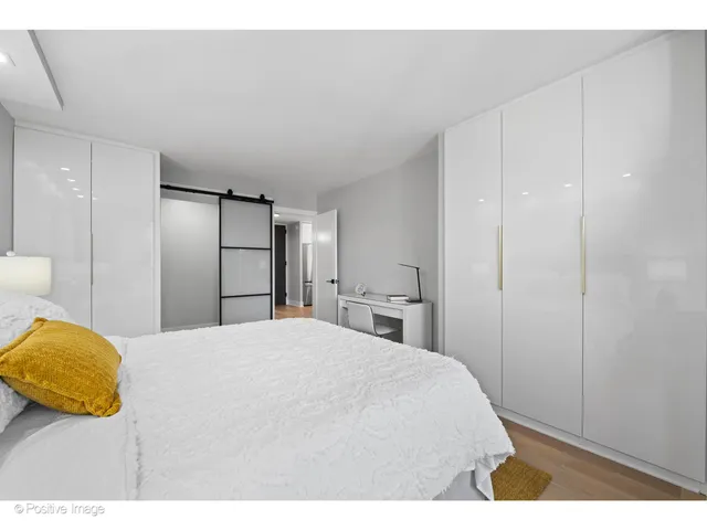 $429,900 | 1030 North State Street, Unit 21K, Chicago, IL 60610