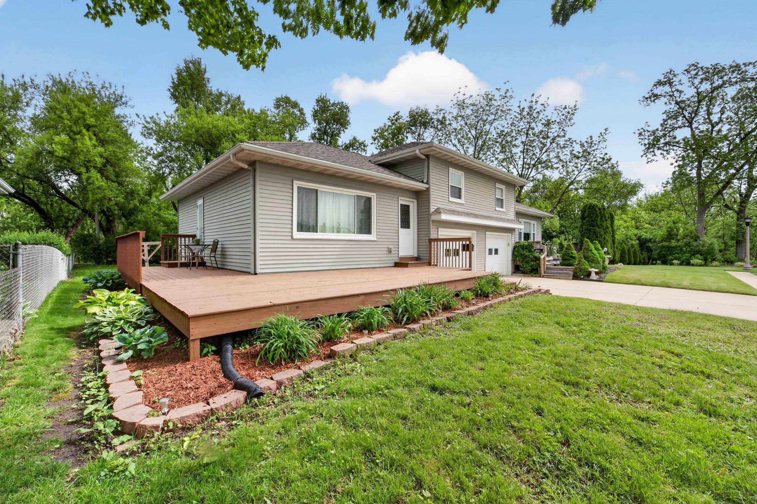 203 Fairview Court Waunakee, WI 53597 - Photo 16 of 22