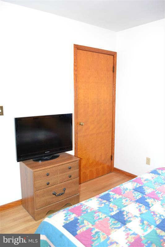 727 Medway Road Hagerstown, MD 21740 - Photo 12 of 30 Bedroom 3