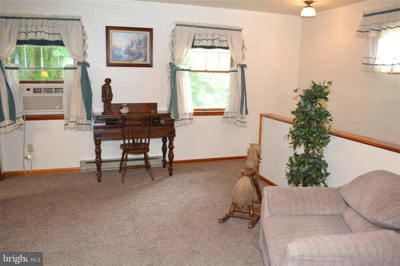 727 Medway Road Hagerstown, MD 21740 - Photo 17 of 30 Master Suite