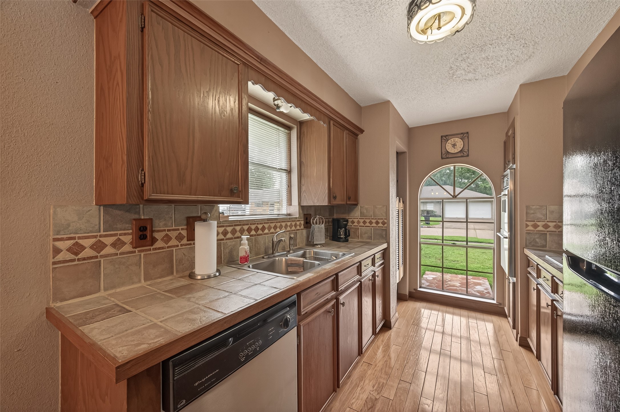 7102 Cerca Court Houston, TX 77086 - Photo 9 of 27