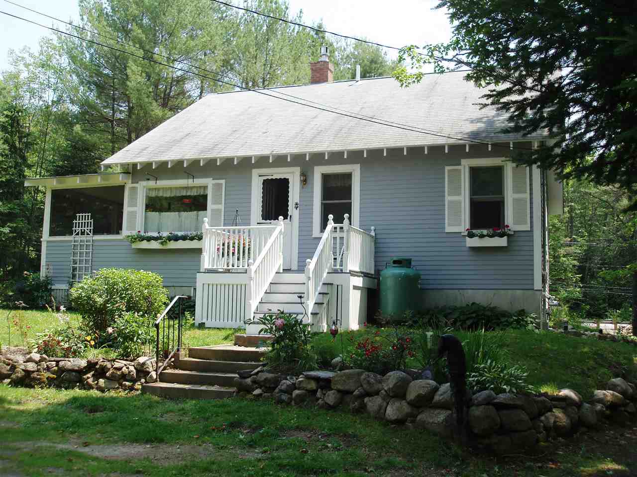 13 Whittemore Point South Road Bristol, NH 03222 - Photo 4 of 20 Gallery Image 4