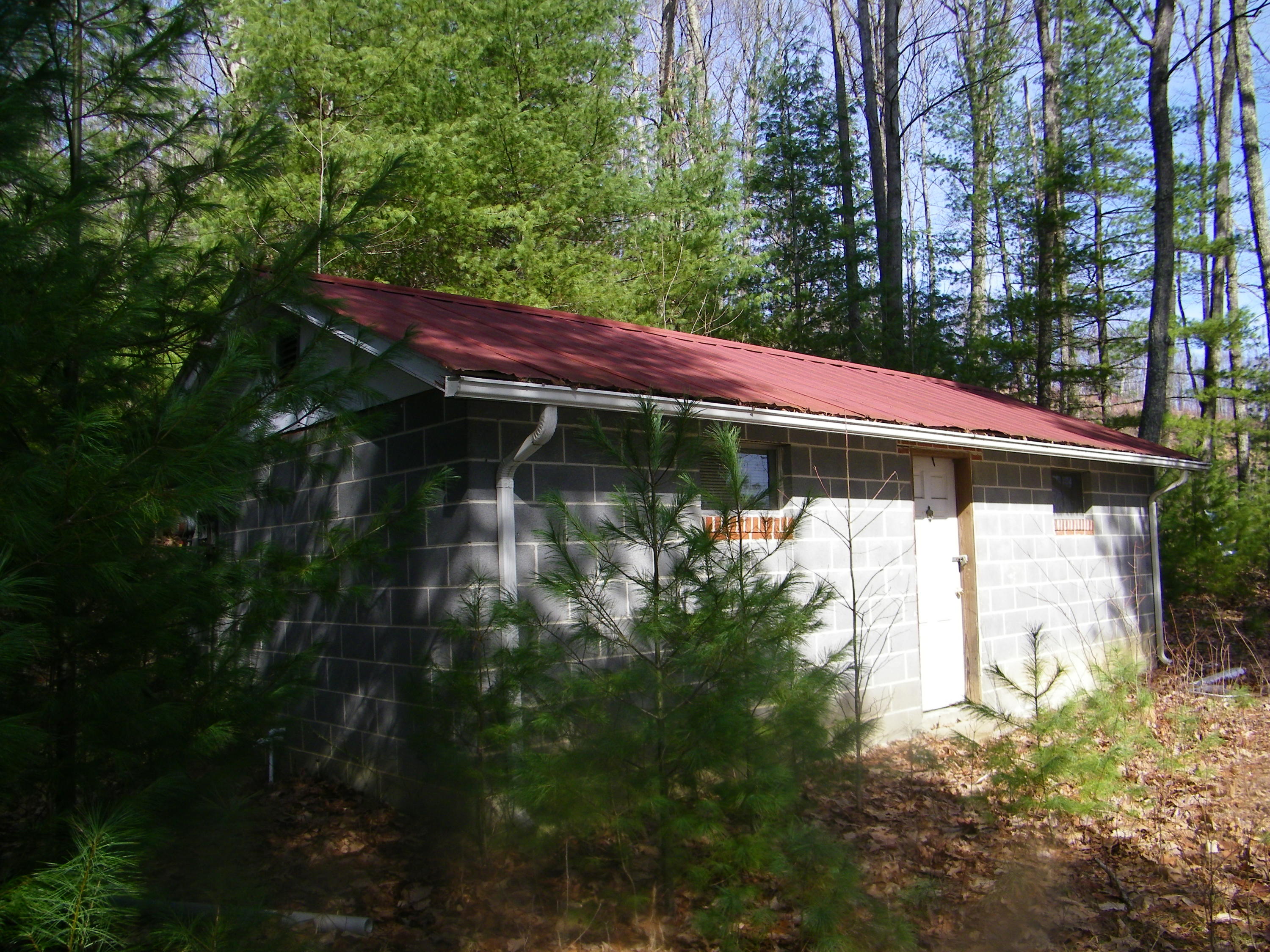 3829 Stone Mountain Road Coeburn, VA 24230 - Photo 11 of 19 106_1483